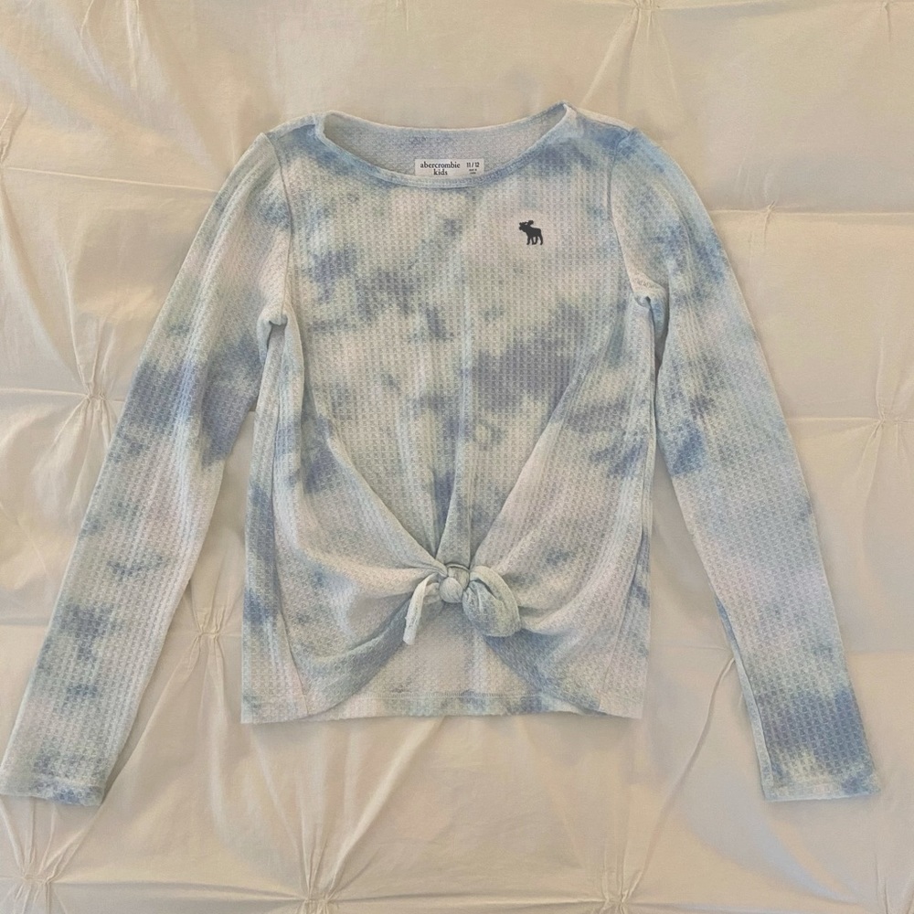 A&F kids tie-dye waffle weave tie-front shirt